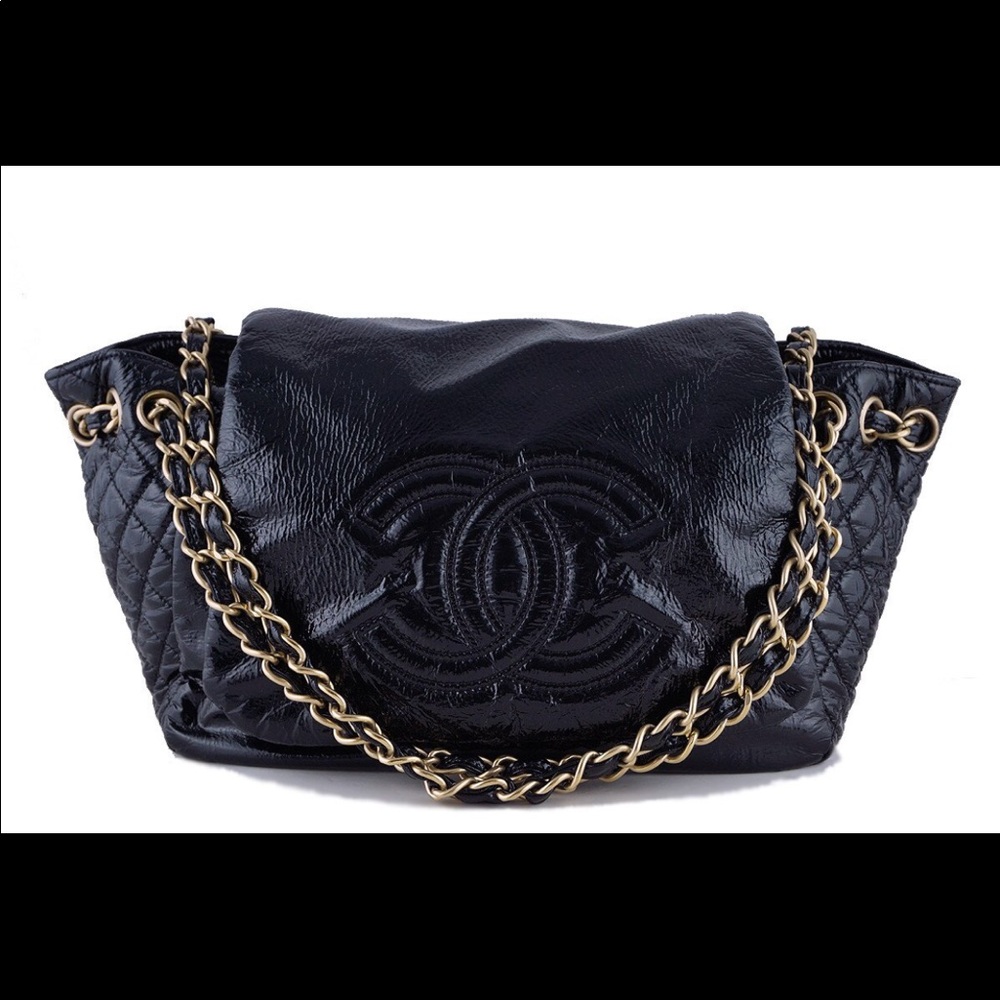Chanel patent jumbo rock and chain bag
